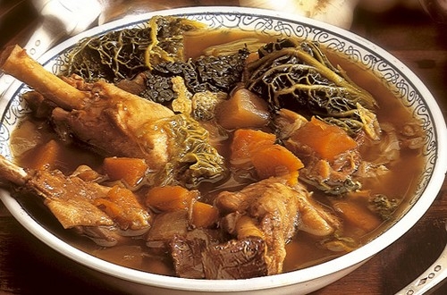 soupe-au-chou-confit-canard