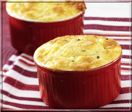 mini-soufles-au-chou-fleur-et-a-l_emmental