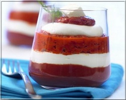 verrine_bayadere_a_la_tomate_et_a_la_creme