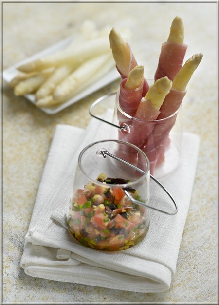 asperges_des_sables_des_landes_a_la_sauce_vierge_