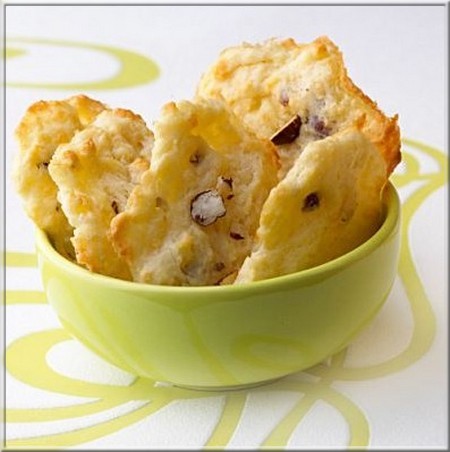 cookies_au_roquefort_et_aux_noisettes_