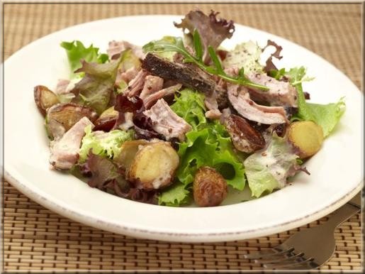 salade_de-pommes_de-terre_sautees_et_andouille_