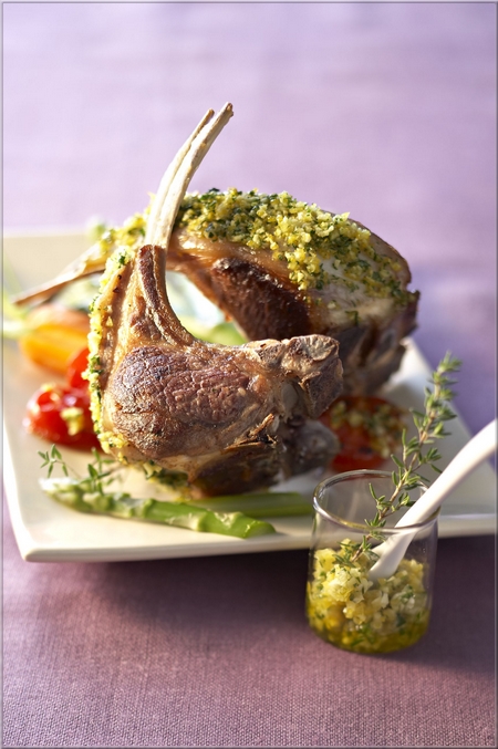 cotes_d_agneau_en_croute_de_gremolata_