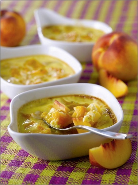cremes_brulees_aux-nectarines_blanches_d_ici_