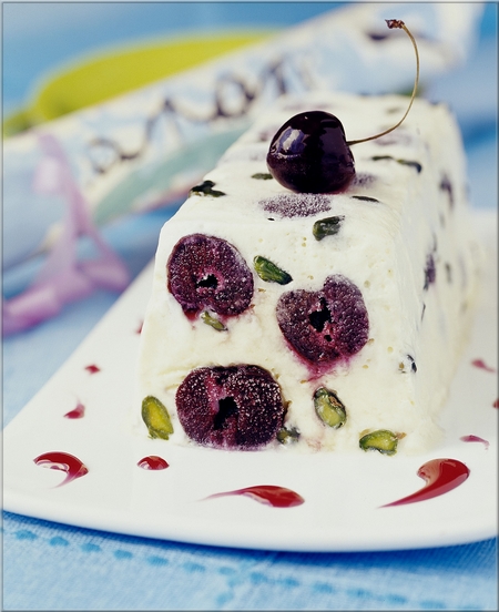 nougat_glace_aux_cerises_