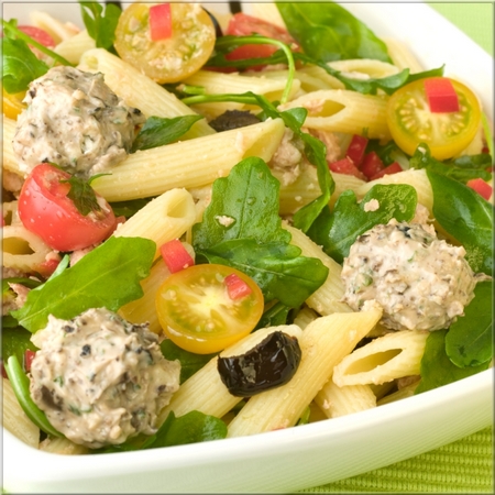 salade_de_pennes_et_billes_de_chevre_frais_