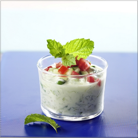 tzatziki_aux_des_de_tomates_