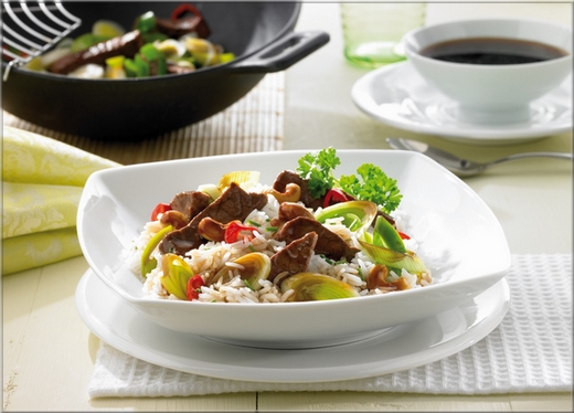 boeuf_au_poireaux_et_noix_de_cajou_