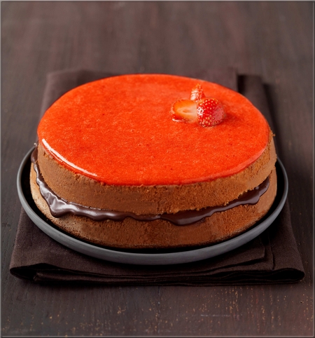 gateau_moelleux_mirroir_de_fraise_ganache_chocolat_