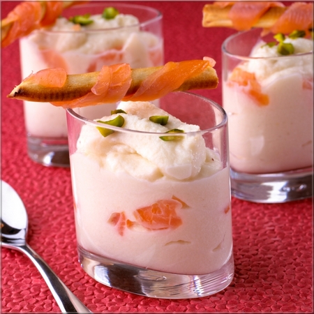 verrine_de_chou_fleur_mouillette_craquante_au_saumon_fume_