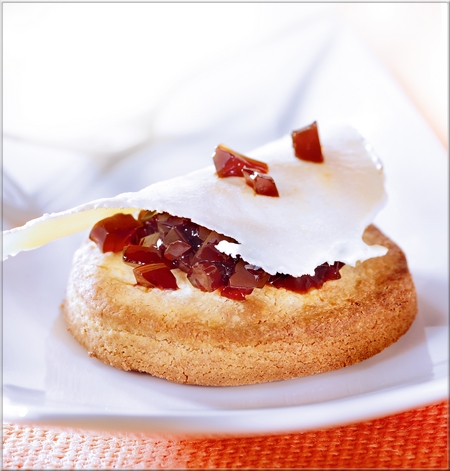 biscuit_citron_gelee_au_cafe_cardamone_et_fine_feuille_de_lait_en_poudre_a_l_eau_de_fleur_d_oranger_