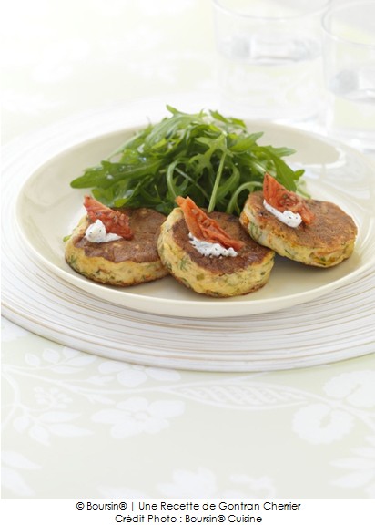 crabe-cake_salade_de_roquette_boursin_cuisine_echalotes_et_ciboulette_