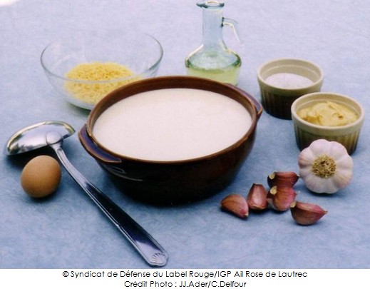 soupe_a_l_ail_rose_de_lautrec