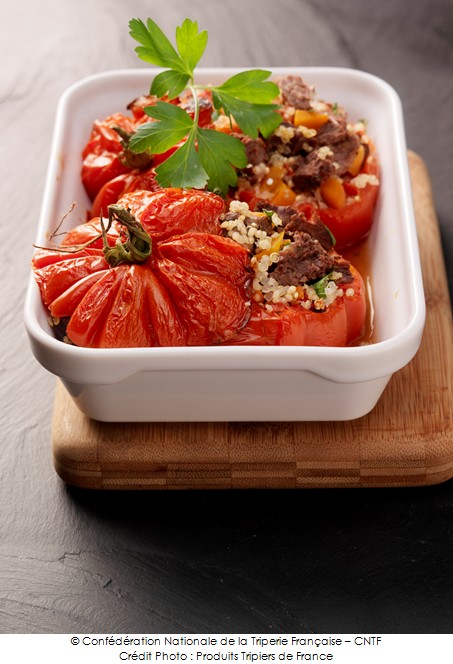 tomates_farcies_au_quinoa_et_joue_de_boeuf_