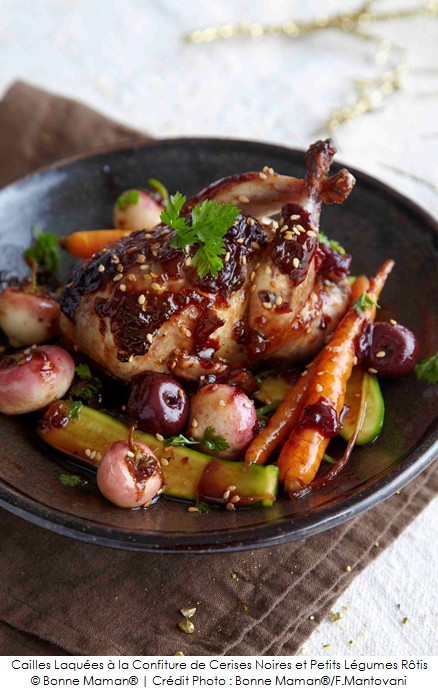 cailles_laquees_a_la_confiture_de_cerises_noires_et_petits_legumes_rotis_