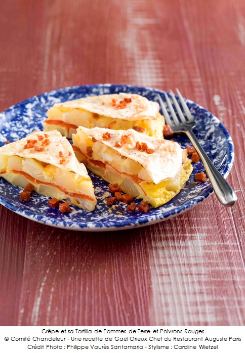 crepe_et_sa_tortilla_de_pommes_de_terre_et_poivrons_rouges_