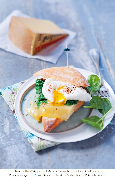bruschetta_dappenzeller_aux_epinards_frais_et_son_oeuf_poche_