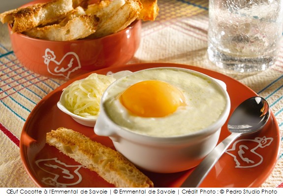 oeuf_cocotte_a_l_emmental_de_savoie_