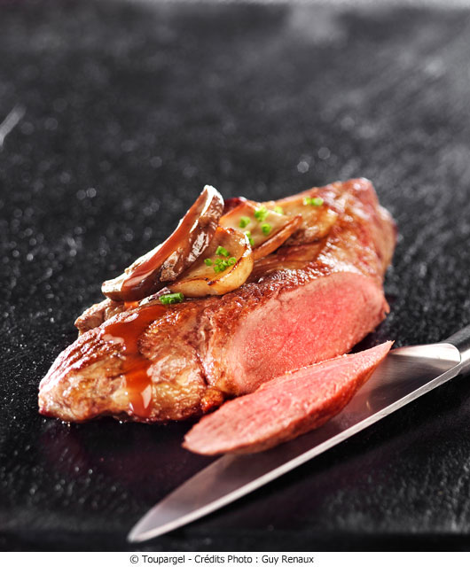 pluma_pata_negra_cepes_banyuls