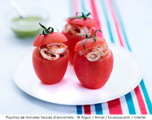 piquillos_de_tomates_farcies_d_encornets