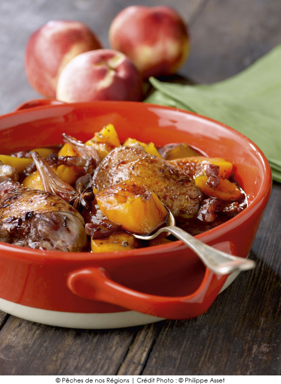 coq_au_vin_et_aux_nectarines_de_nos_regions