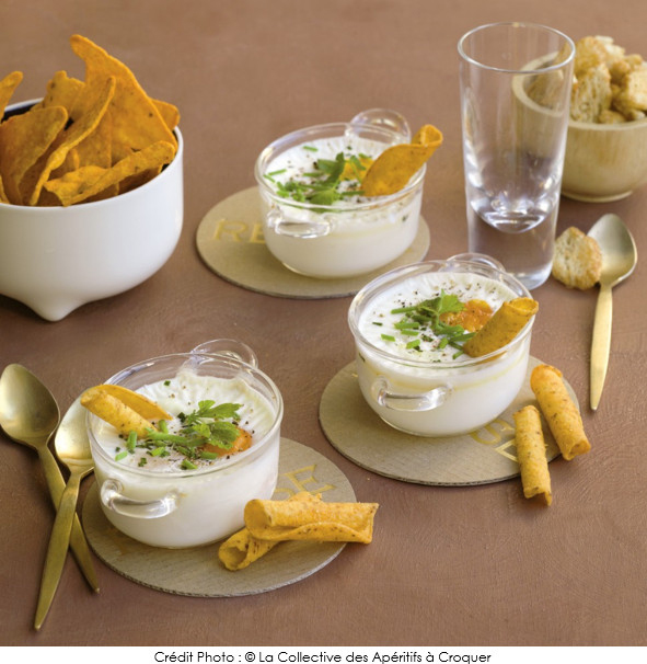 oeufs_cocottes_aux_herbes_et_ses_mouillettes_de_tortillas