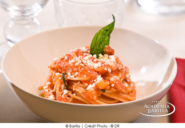 spaghetti_barilla_n_5_a_la_sauce_mediterranea_et_poivrons