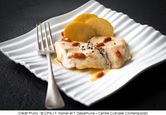 escalope_de_maigre_au_cidre_navet_boule_d_or_et_baies_de_goji