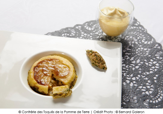 parmentier_de_blue_belle_aux_pieds_de_couteaux_emultion_de_safran