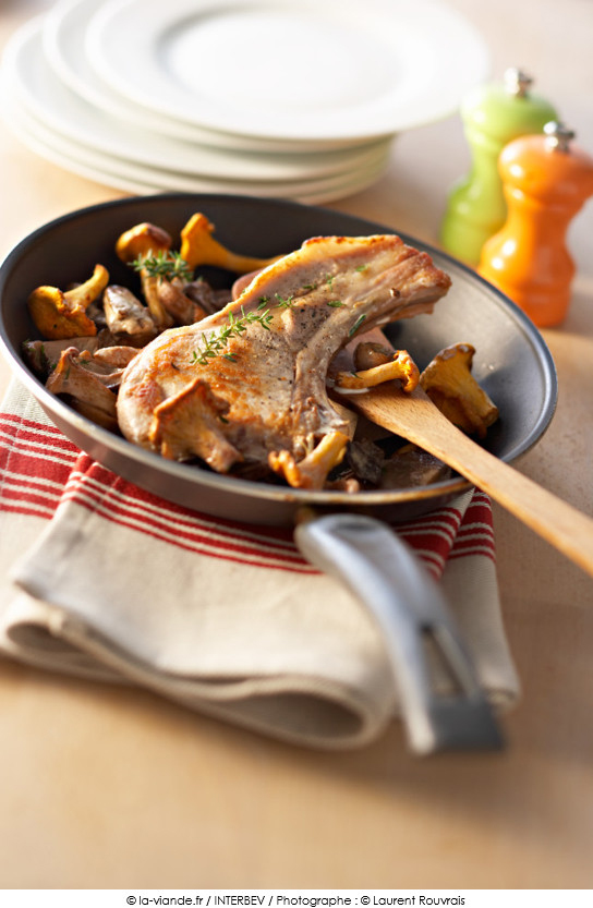 cote_de_porc_poelee_et_ses_champignons