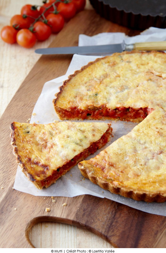 quiche_au_thon_a_la_tomate_et_aux_fines_herbes