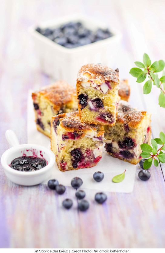 cake_aux_myrtilles_et_caprice_des_anges