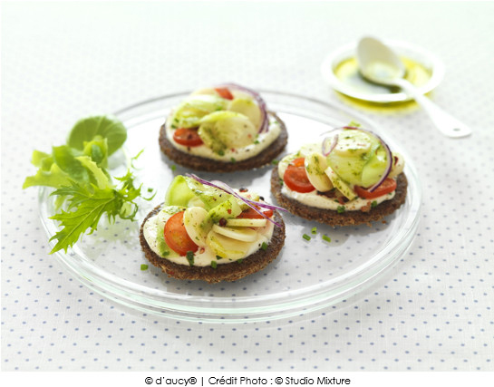 petits_sandwichs_nordiques_coeurs_de_palmier_fromage_frais