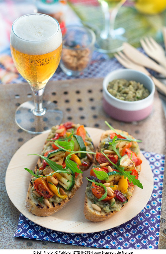 tartines_de_legumes_grilles_et_caviar_d_aubergines