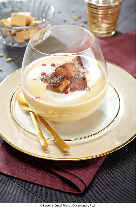 veloute_de_cocos_blanc_et_de_foie_gras_poele