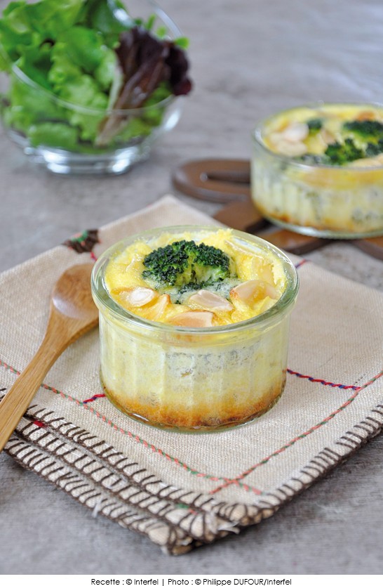 petits_flans_aux_brocolis_et_aux_amandes