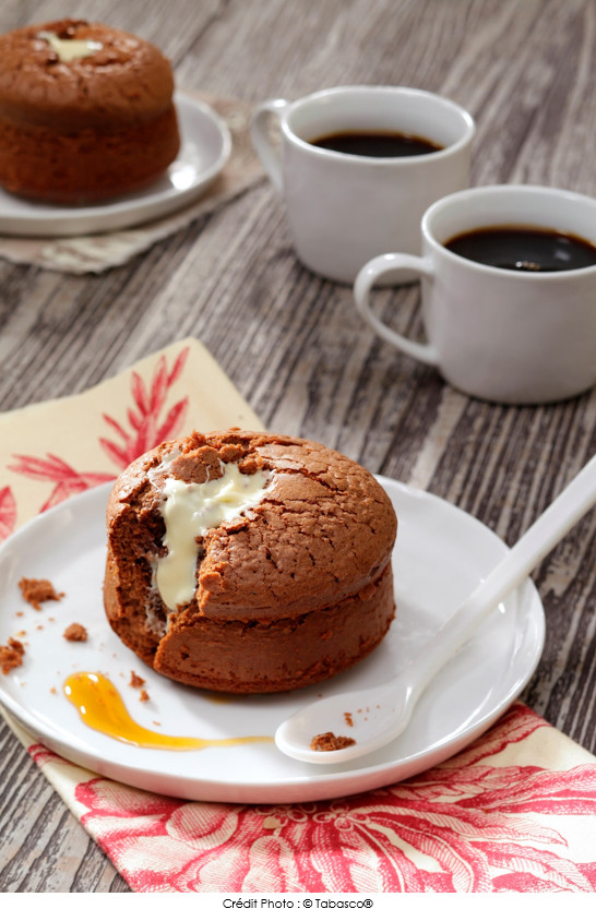 spicy_moelleux_aux_deux_chocolats_et_au_tabasco_rouge