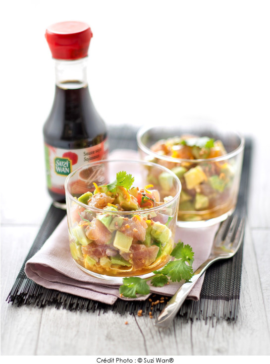 tartare_de_thon_et_avocat_a_la_sauce_soja_graines_de_sesame_et_zestes_d_orange_rapes
