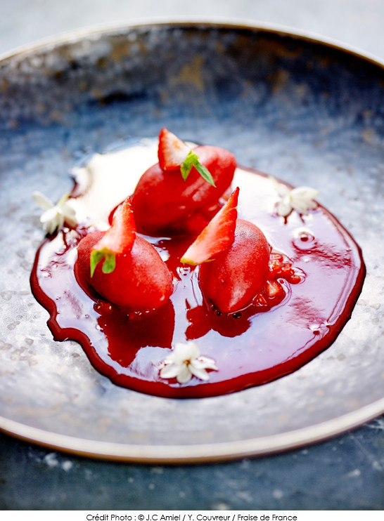 gaspacho_de_fraises_de_france_au_jasmin