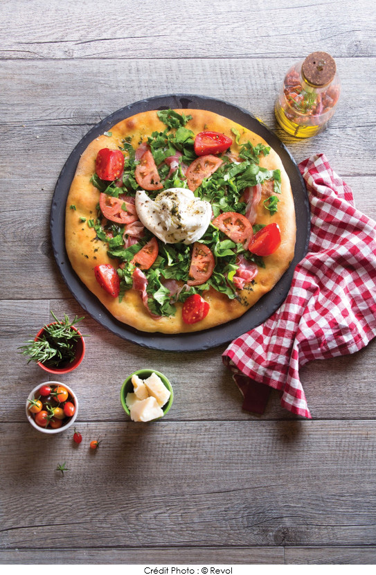 pizza_bianca_pate_croustillante_au_romarin