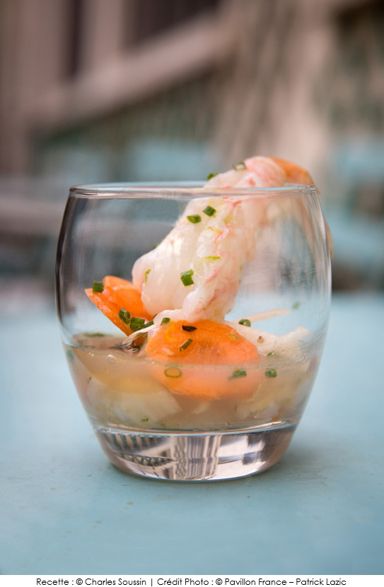queues_de_langoustines_bouillon_a_la_bergamote_et_legumes_primeurs