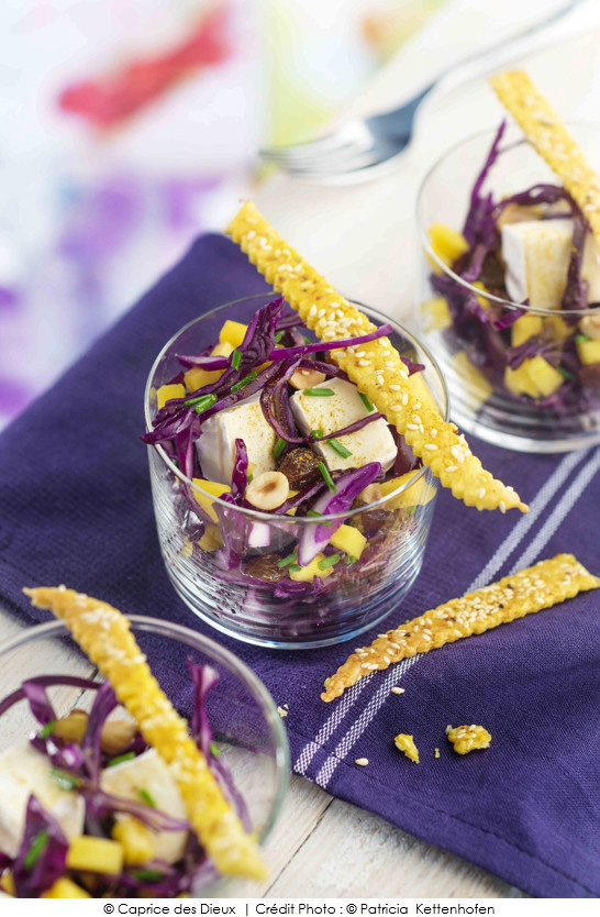 salade_de_chou_rouge_mangue_raisins_noisettes_et_mini_caprice