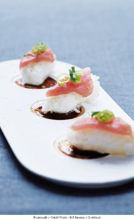 sushis_de_thon_rouge_sauce_chicoree_et_gingembre
