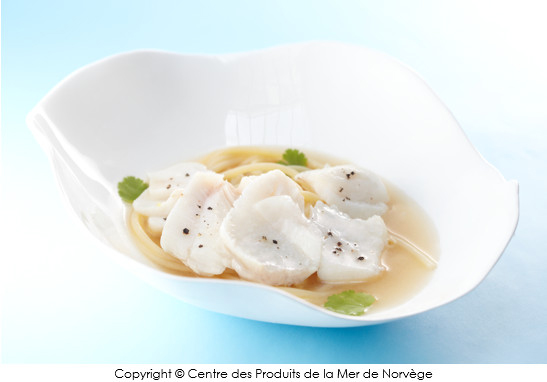 effeuille_de_skrei_de_norvege_et_bouillon_de_citronnelle