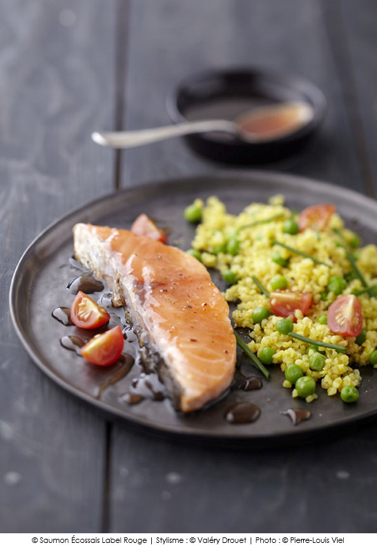saumon_ecossais_label_rouge_laque_au_vinaigre_boulgour_aux_petis_pois