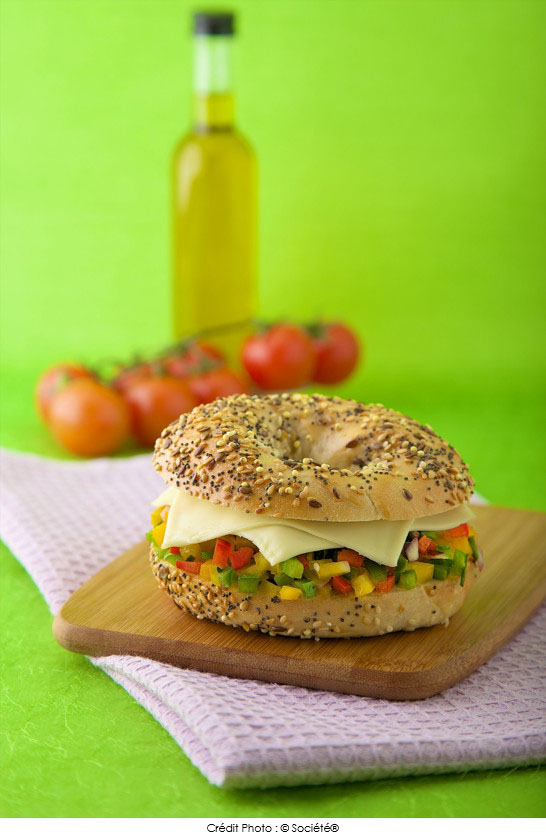 Bagel_vegetarien_au_fromage_roq_croque_societe