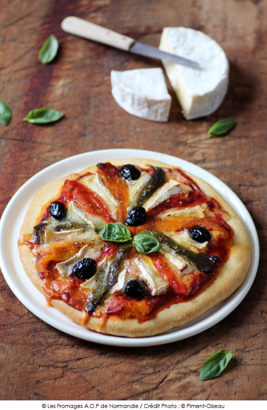 pizza_aux_poivrons_et_au_camembert_de_normandie