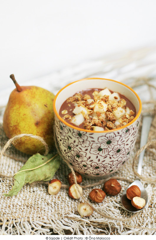 creme_chocolatee_vegetale_noisettes_poire_et_crumble_au_sirop_d_erable