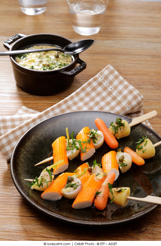 mini-brochettes-de-surimi-facon-navarin-sauce-gribiche