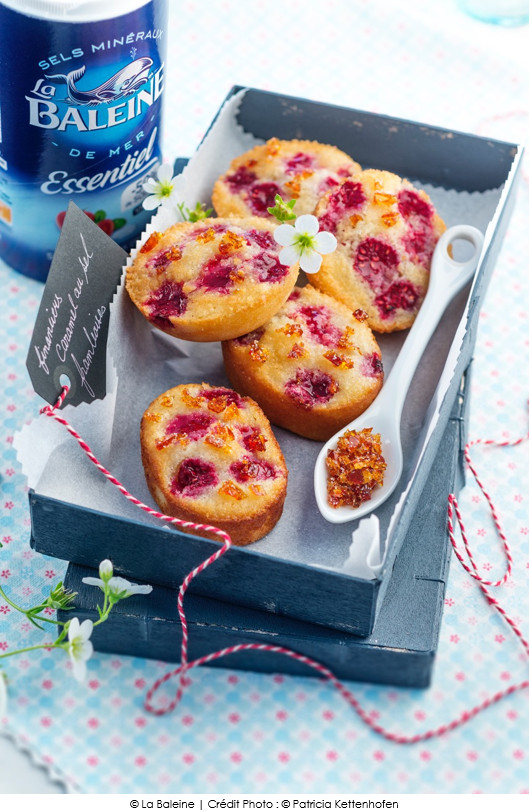 financiers-framboises-et-caramel-croquant-sale
